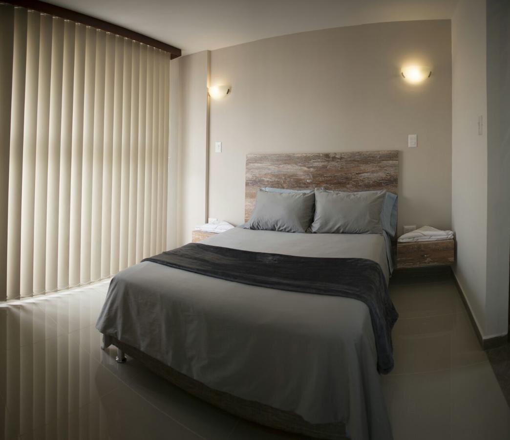 Hotel 212