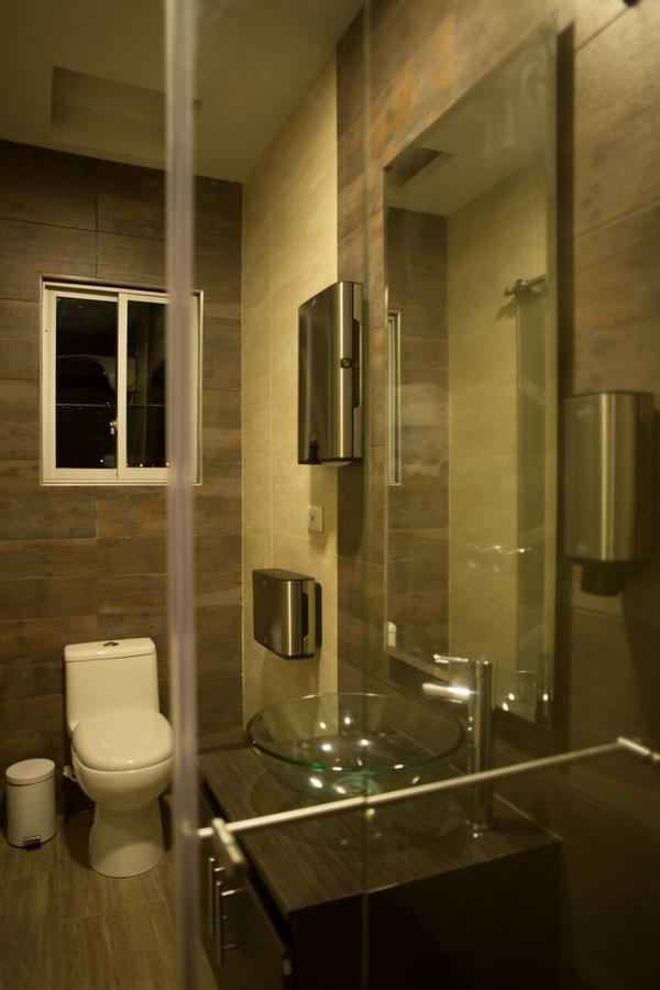 212 Hotel 5*